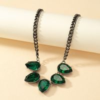 Glam Vintage Style Lady Water Droplets Alloy Plating Inlay Artificial Gemstones Women's Choker main image 3