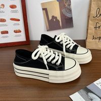 Women's Streetwear Solid Color Round Toe Canvas Shoes main image 4
