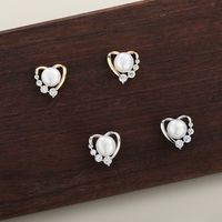 1 Pair Original Design Heart Shape Plating Inlay Freshwater Pearl Copper Zircon Ear Studs main image 2