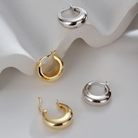 1 Paar Einfacher Stil Einfarbig Kupfer Reif Ohrringe main image 3