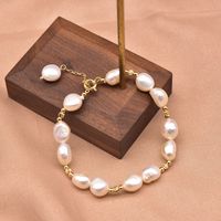 Retro Lady Solid Color Freshwater Pearl Beaded Plating 18k Gold Plated Bracelets sku image 8