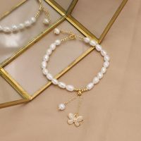 Retro Lady Solid Color Freshwater Pearl Beaded Plating 18k Gold Plated Bracelets sku image 32