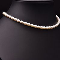 Retro Solid Color Freshwater Pearl Mixed Materials Plating 18k Gold Plated Necklace main image 1