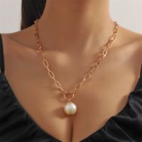 Ig Style Round Alloy Toggle Pearl Women's Pendant Necklace main image 4