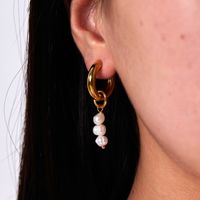 1 Pair IG Style Sweet Flower Pearl Plating 201 Stainless Steel 18K Gold Plated Drop Earrings main image 5