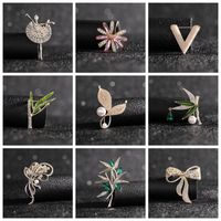 Simple Style Bamboo Flower Alloy Plating Women's Corsage main image 1