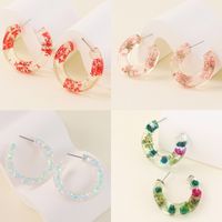 1 Pair Simple Style Flower Epoxy Resin Ear Studs main image 1
