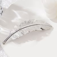 Baroque Style French Style Feather Metal Plating Hair Clip sku image 1