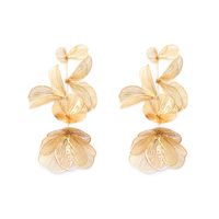1 Pair Vintage Style Exaggerated Flower Plating Alloy Drop Earrings sku image 1