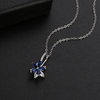Wholesale Simple Style Flower 304 Stainless Steel Copper Plating Inlay Rhodium Plated Zircon Necklace Pendant sku image 2