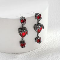 1 Pair Gothic Streetwear Cool Style Heart Shape Inlay Alloy Zircon Drop Earrings main image 3