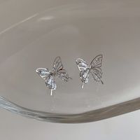 1 Pair Lady Pastoral Shiny Butterfly Inlay Alloy Artificial Diamond Ear Studs main image 1