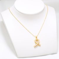 Casual Elegant Simple Style Fish Copper 18k Gold Plated Artificial Pearls Pendant Necklace In Bulk main image 1