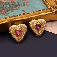 1 Pair Retro Heart Shape Inlay Alloy Rhinestones Pearl Ear Studs sku image 1