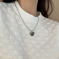 Modern Style Heart Shape Glass Titanium Steel Polishing Necklace main image 4