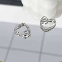 1 Pair Modern Style Heart Shape Plating Sterling Silver Earrings main image 1