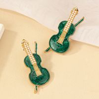 1 Pair Ig Style Retro Lady Violin Plating Inlay Alloy Artificial Pearls 14k Gold Plated Ear Studs main image 5