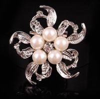 Estilo Coreano Flor Aleación Enchapado Embutido Diamantes De Imitación Perla Mujeres Broches sku image 2