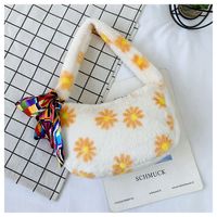 Women's Small Summer Velvet Flower Classic Style Pillow Shape Zipper Shoulder Bag sku image 2