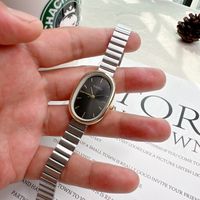 Casual Oval Buckle Quartz Women's Watches main image 5