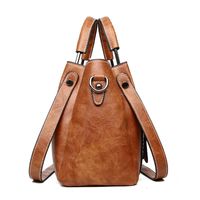 Women's Medium All Seasons Pu Leather Solid Color Vintage Style Square Zipper Handbag main image 3