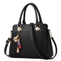 Women's Large All Seasons Pu Leather Solid Color Classic Style Square Zipper Handbag sku image 2