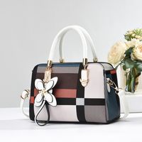 Women's Large All Seasons Pu Leather Color Block Classic Style Square Zipper Tote Bag sku image 4