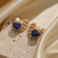 1 Pair Ig Style Shiny Heart Shape Plating Hollow Out Inlay Copper Freshwater Pearl Zircon Lapis Lazuli 18k Gold Plated Ear Studs main image 3