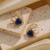 1 Pair Ig Style Shiny Heart Shape Plating Hollow Out Inlay Copper Freshwater Pearl Zircon Lapis Lazuli 18k Gold Plated Ear Studs main image 2