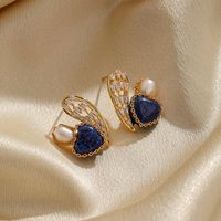 1 Pair Ig Style Shiny Heart Shape Plating Hollow Out Inlay Copper Freshwater Pearl Zircon Lapis Lazuli 18k Gold Plated Ear Studs main image 5