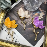Retro Roman Style Flower Alloy Plating Women's Brooches 1 Piece main image 6