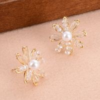 1 Pair Simple Style Snowflake Plating Inlay Copper Crystal Pearl 14k Gold Plated Ear Studs main image 5