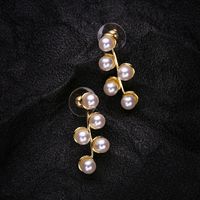 1 Stück Ig-stil Elegant Einfarbig Überzug Inlay Rostfreier Stahl Titan Stahl Künstliche Perlen Ohrstecker main image 3