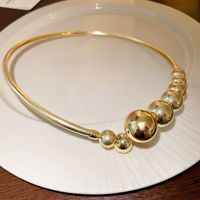Wholesale Jewelry Elegant Luxurious Queen Round Plastic Iron Copper Beaded Patchwork Plating Choker main image 2