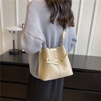 Women's All Seasons Pu Leather Solid Color Elegant Sewing Thread Bucket Zipper Bucket Bag main image 2
