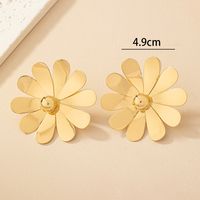 1 Pair Exaggerated Sweet Flower Plating Alloy Ear Studs main image 3