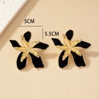 1 Pair Simple Style Classic Style Flower Plating Metal Gold Plated Ear Studs main image 3