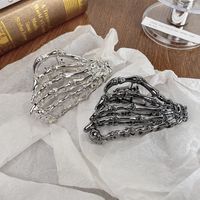 Casual Hand Alloy Hair Claws main image 4