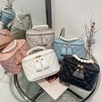 Women's All Seasons Pu Leather Solid Color Elegant Pearls Bucket Zipper Handbag main image 1
