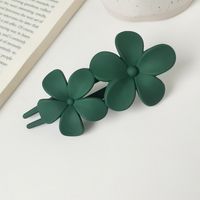 Simple Style Solid Color Flower Plastic Hair Clip sku image 5