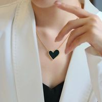 Elegant Dame Herzform Titan Stahl Überzug Halskette Mit Anhänger main image 2