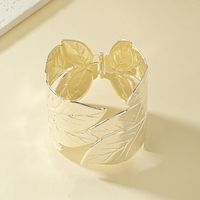 Hip-hop Butterfly Alloy Plating Gold Plated Women's Bangle main image 4