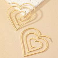 1 Pair Vintage Style Heart Shape Plating Alloy Ear Studs main image 3