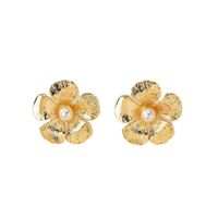 1 Pair Simple Style Flower Inlay Alloy Pearl Ear Studs main image 6