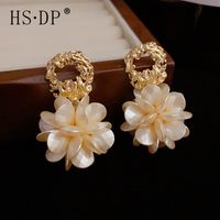 Wholesale Jewelry Vintage Style Flower Alloy Resin 14k Gold Plated Plating Drop Earrings main image 1