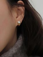 1 Pair Modern Style Round Plating Inlay Sterling Silver Artificial Pearls 18k Gold Plated Earrings main image 3