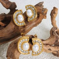 1 Pair Vintage Style Baroque Style Semicircle Plating Inlay Titanium Steel Artificial Pearls Artificial Diamond 18k Gold Plated Ear Studs main image 1