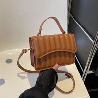 Women's All Seasons Pu Leather Solid Color Classic Style Square Flip Cover Handbag main image 3