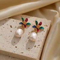 1 Pair Ethnic Style Flower Plating Inlay Copper Pearl 18k Gold Plated Drop Earrings main image 1