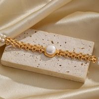 Simple Style Commute Round Copper Plating Inlay Freshwater Pearl 18k Gold Plated Pendant Necklace main image 3